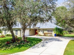 317 Oxbow Dr, Sebring, FL 33876