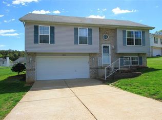 722 Friedberg Dr S, Herculaneum, MO 63048