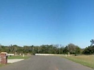 9319 Bear Creek Rd, Guthrie, OK 73044