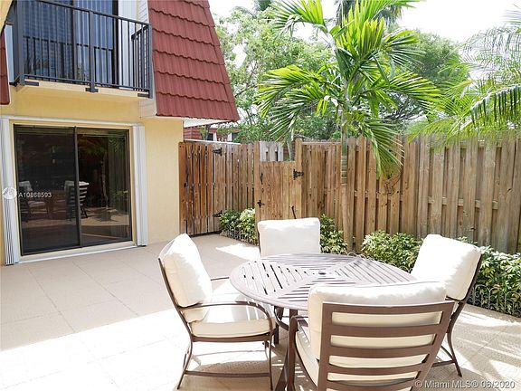 5th image of 757 NW 98th Cir #757