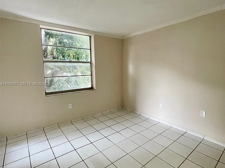 5625 W 20th Ave #215 — Photo 13