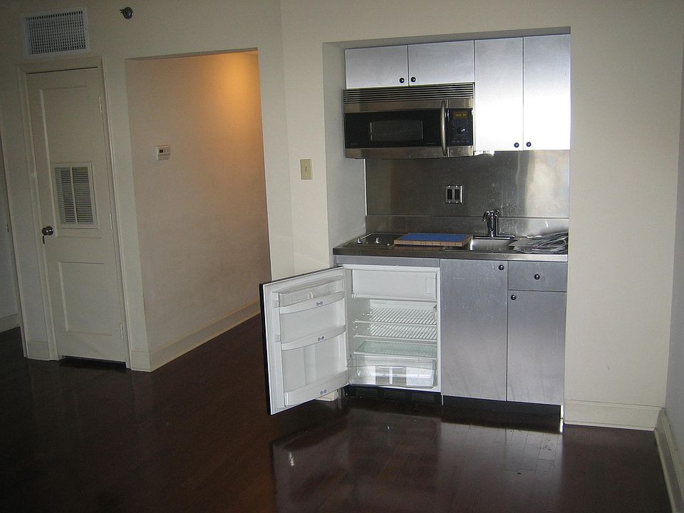 Kitchenette and Bath hallway