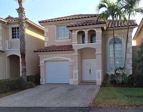 2nd image of 6723 NW 109th Ave