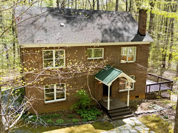 4524 Ridge Trl, Efland, NC 27243