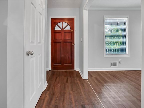 5th image of 4960 Cold Springs Dr NW