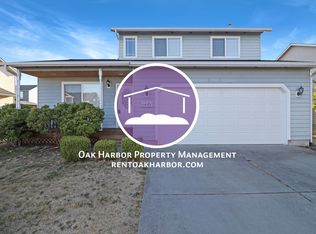 1481 NW Almond Loop, Oak Harbor, WA 98277