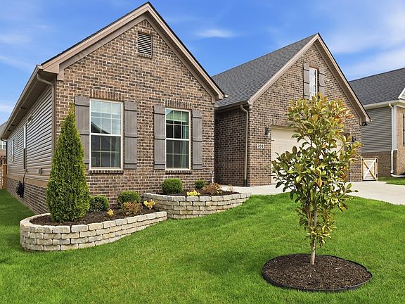 2nd image of 208 Little Leaf Dr