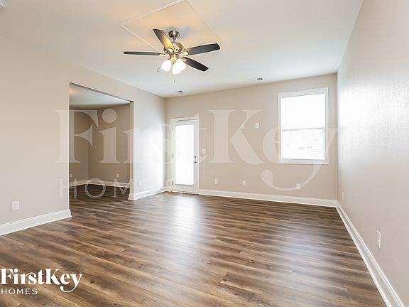 3rd image of 1238 Catawba Way