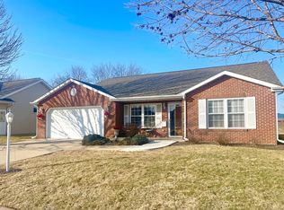 3006 Independence Dr, Peru, IL 61354