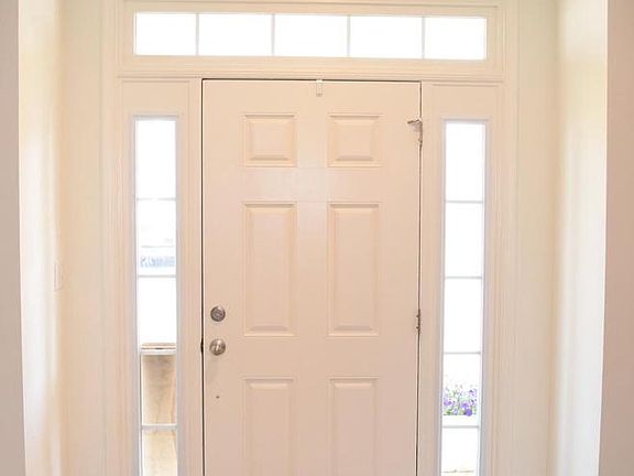 5th image of 205 Voltaire St