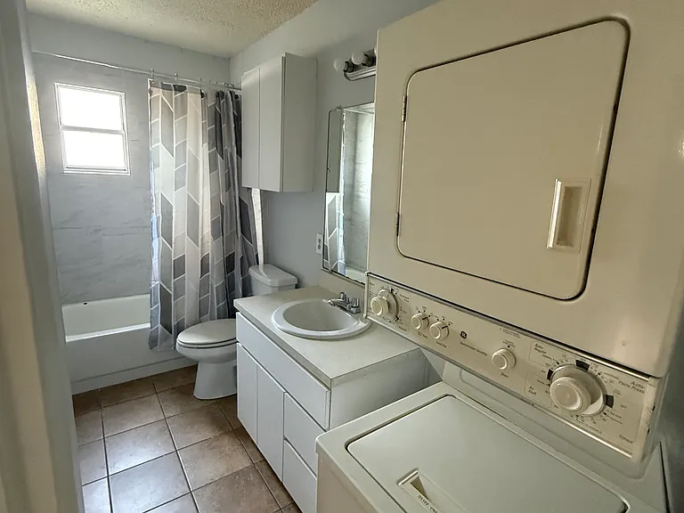 4140 Fargo St N #A — Photo 10