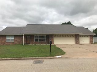 1705 Meadow Ln, Perry, OK 73077
