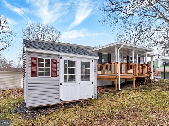2nd image of 612 Range End Rd Lot 11