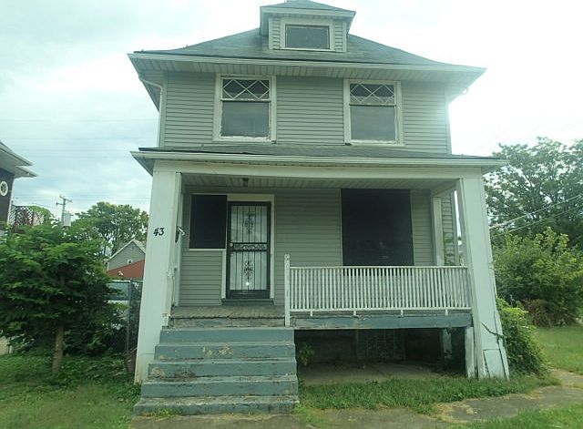 1st image of 43 S 17th Ave
