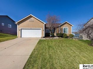 6116 N 147th Ave, Omaha, NE 68116