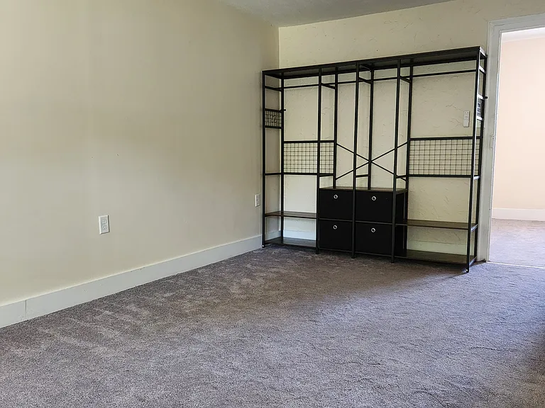 624 S Main St #3C — Photo 33