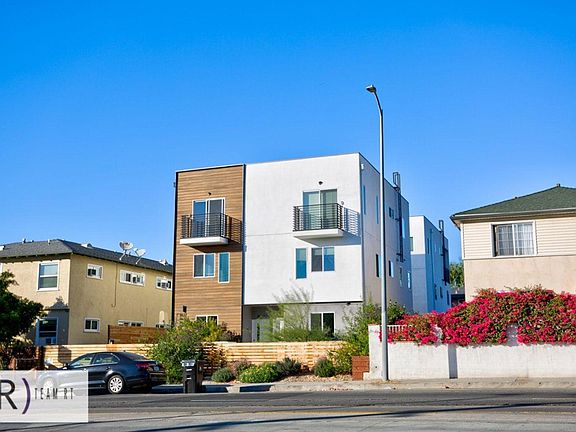 2nd image of 11639 Burbank Blvd #11639