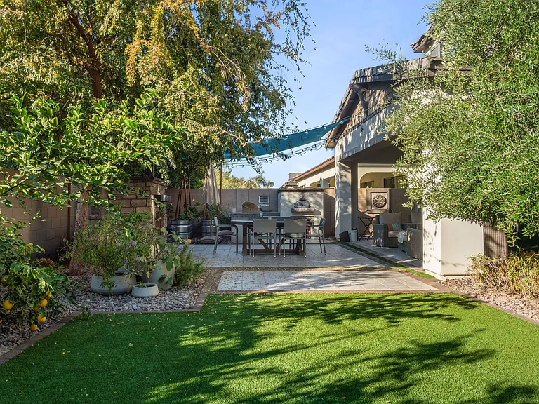 3857 E Mead Dr — Photo 6