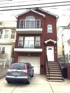 15 Seaview Ave, Jersey City, NJ, 07305