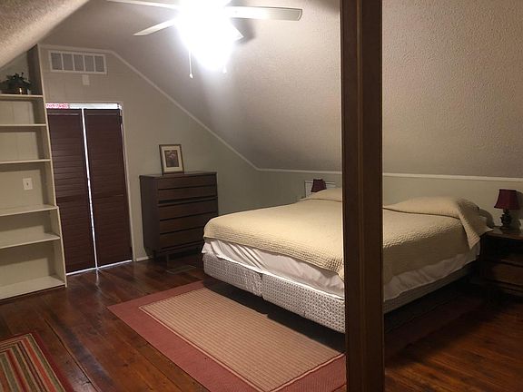 4th image of 3033 Water St