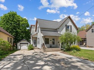 132 Fairview Dr, Plymouth, WI 53073