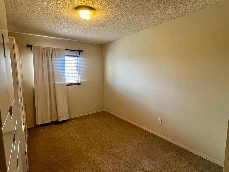 3725 Sedgewood Way — Photo 18
