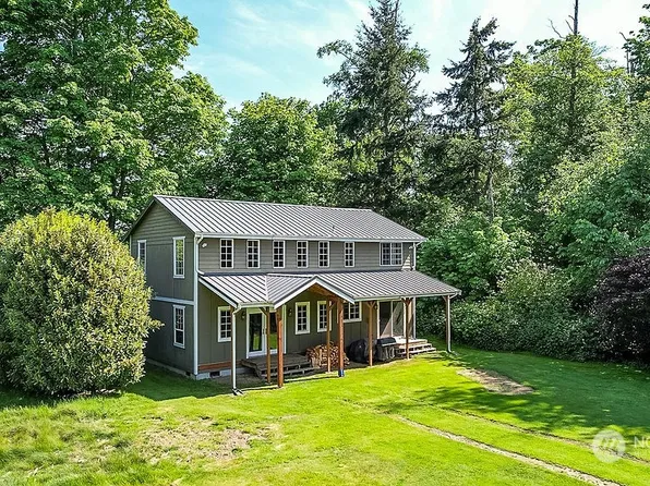 96 F Tulalip Way, Hat Island, WA 98206