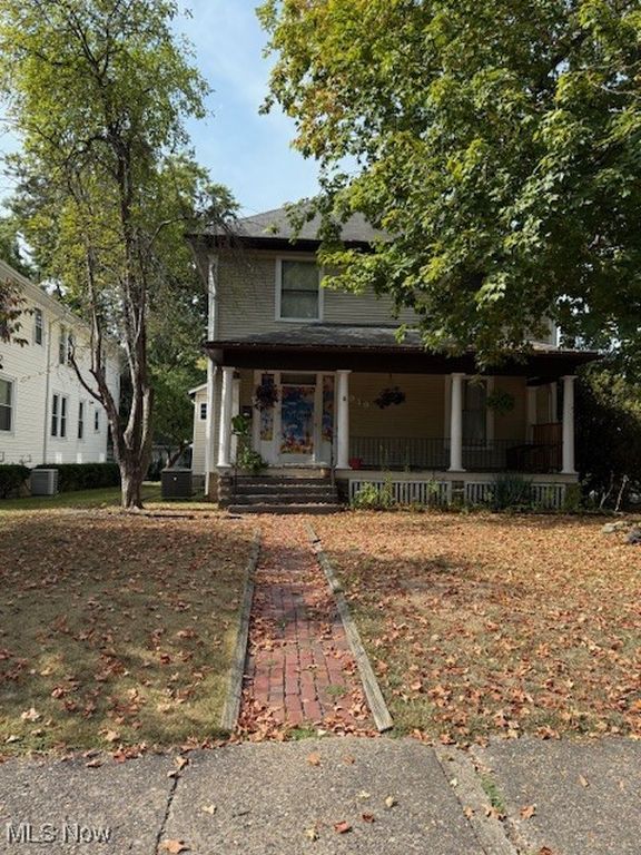 Real estate listing image