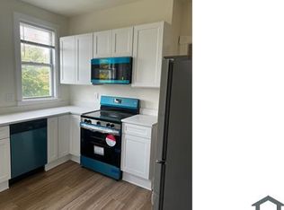 34 Elizabeth St APT 1, Albany, NY 12202