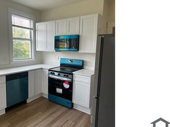 34 Elizabeth St APT 1