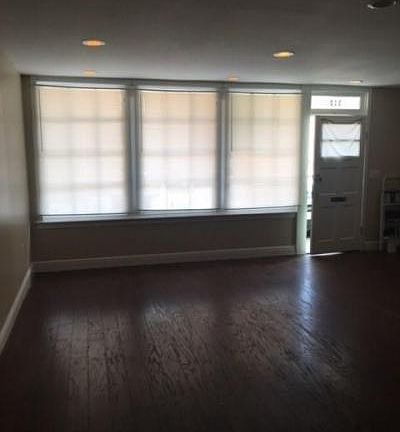 3rd image of 640 Bouny St