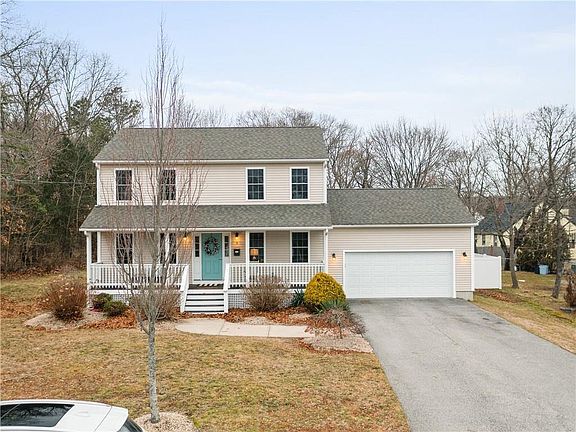 2nd image of 9 Gaunt Dr