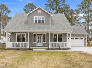 2220 Park Ave, Newport, NC 28570