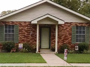 720 N Turnbull Dr, Metairie, LA 70001