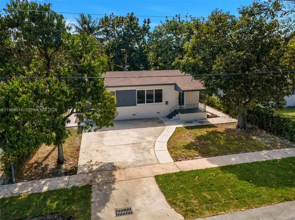 130 NE 169th Ter, North Miami Beach, FL 33162