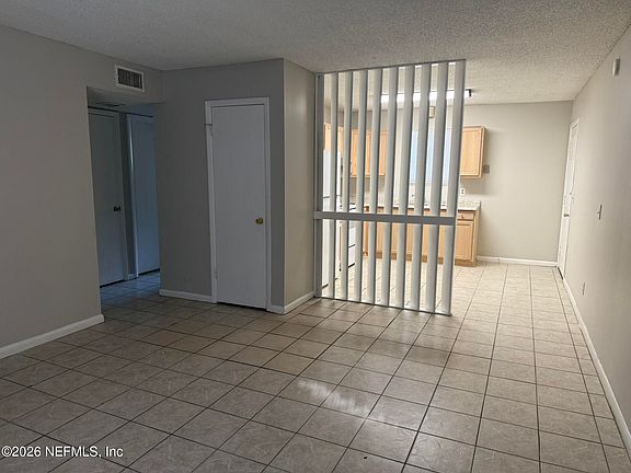 5th image of 5120 Westchase Ct APT 1