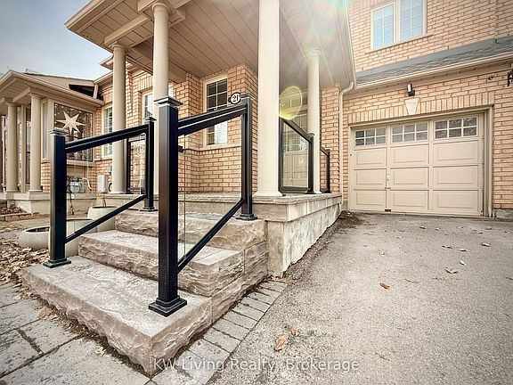 3rd image of 21 Saintsbury Rd