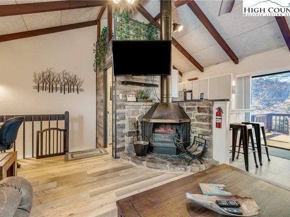 101 Hornbeam Road #5D, Beech Mountain, NC 28604