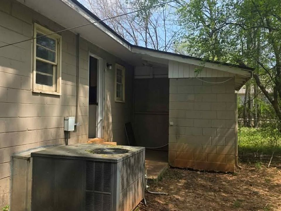 1st image of 1404 Stevens Ave NE #B