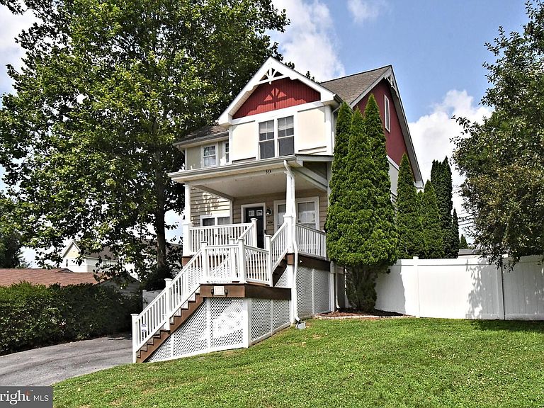 Listing photo 2