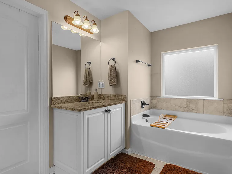 113 Greystone Dr — Photo 44