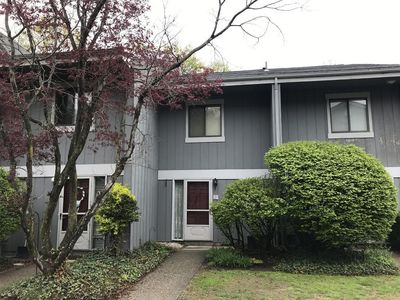 555 Russell Rd APT D21, Westfield, MA, 01085