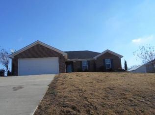 18340 Upland Trl, Athens, AL 35613