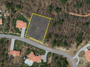 27 McKenna Ridge Rd, East Falmouth, MA 02536