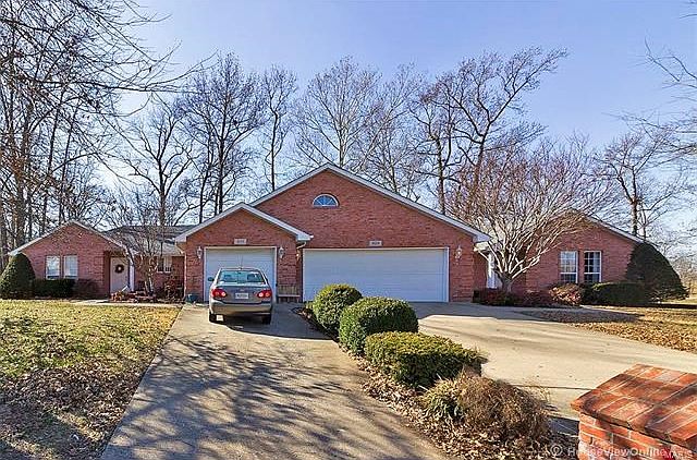 1st image of 909 Stonebridge Dr