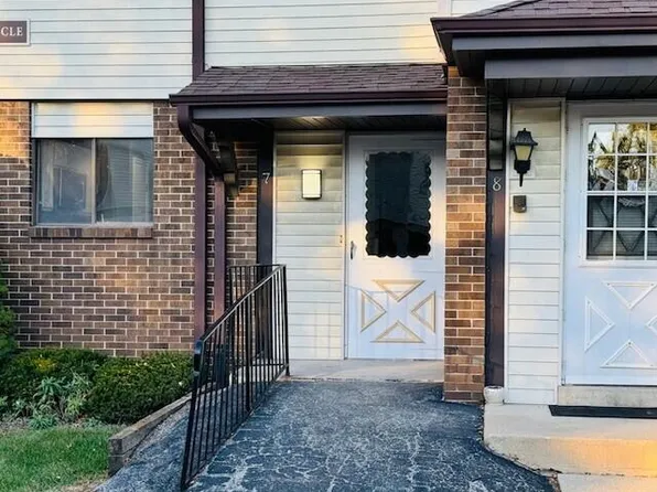 5819 Cambridge CIRCLE, Mount Pleasant, WI 53406