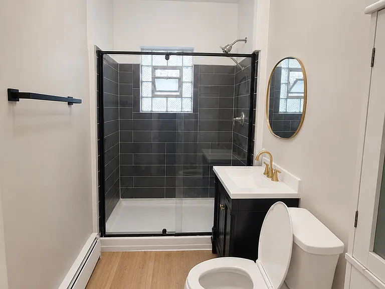 4925 W Henderson St #2 — Photo 16