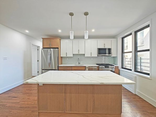 2781 Ocean Ave #4K