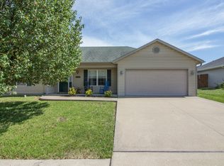 1608 Native Dancer Dr, Columbia, MO 65202