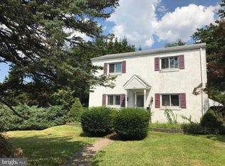 1961 W Marshall St, Norristown, PA 19403